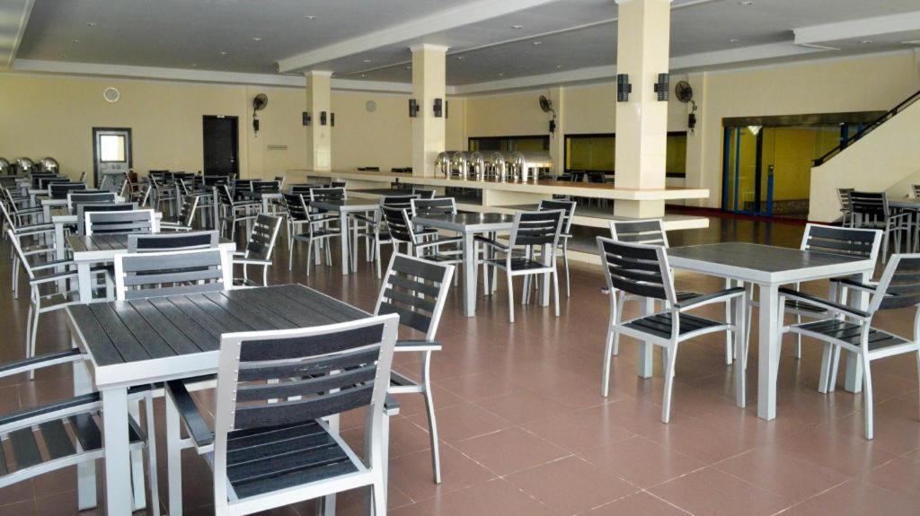 Uni Beach Hotel Pangandaran Exterior photo
